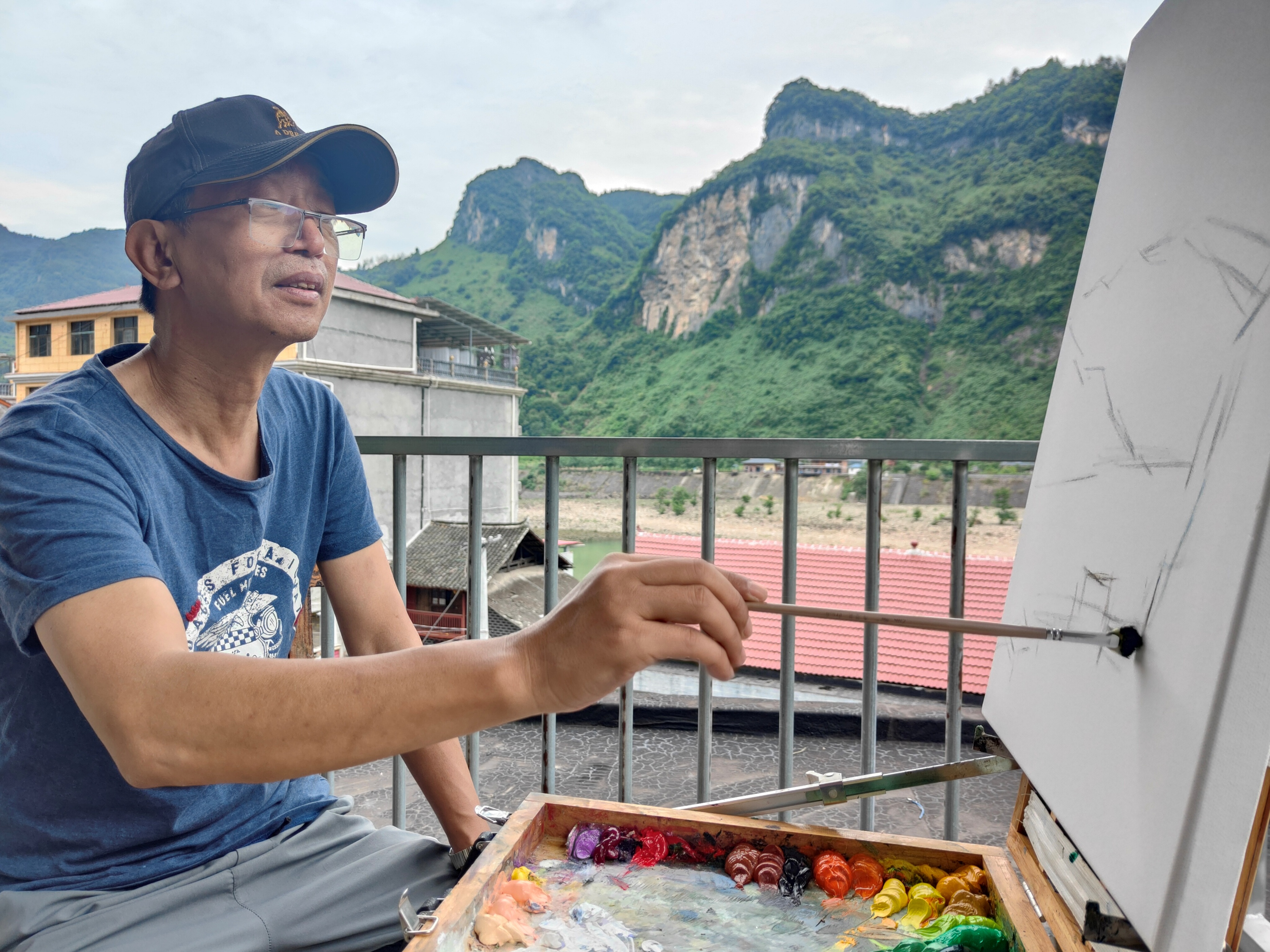 丹青描绘 振兴乡村── 湖南省20余名画家用画笔讴歌振兴乡村新成就